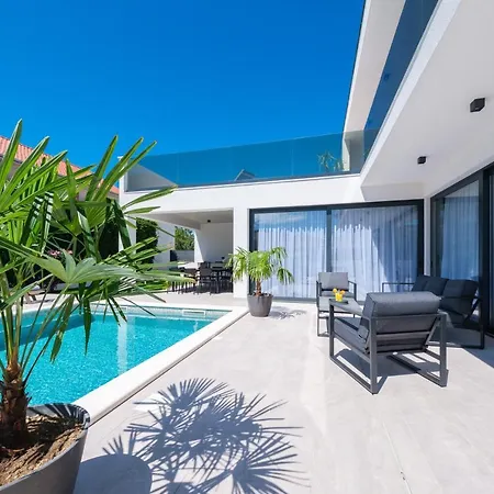 Villa Petra * Kaštela